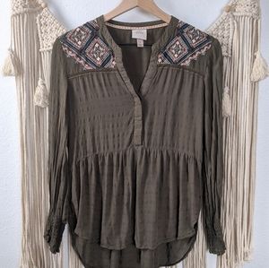 Knox Rose Embroidered Top